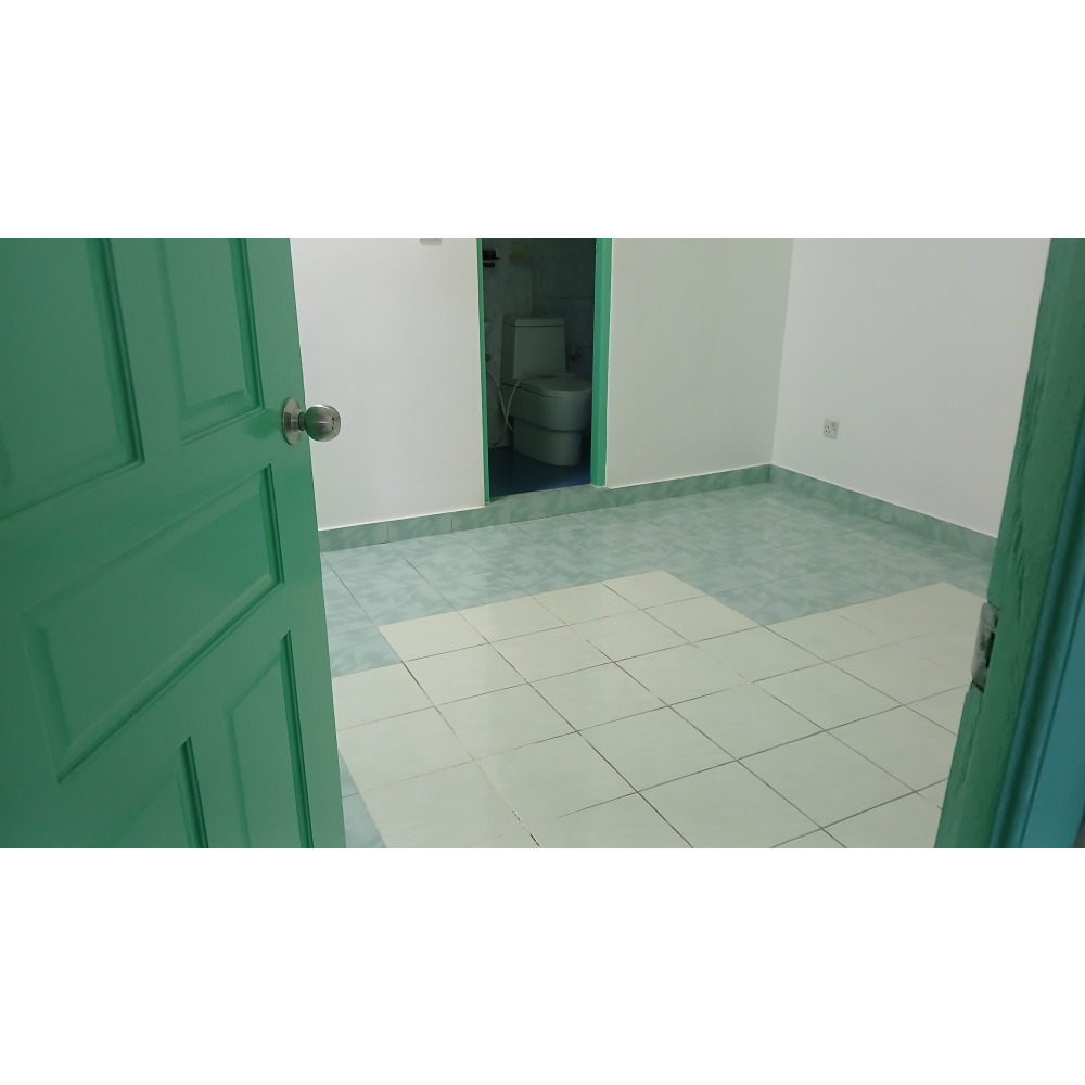 2 room appartment with attached toilets from 1st floor — Malé — Maafannu