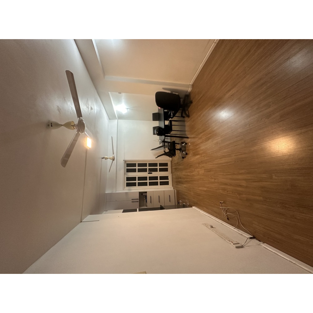 1 room apartment for sale 16000 — Malé — Henveiru
