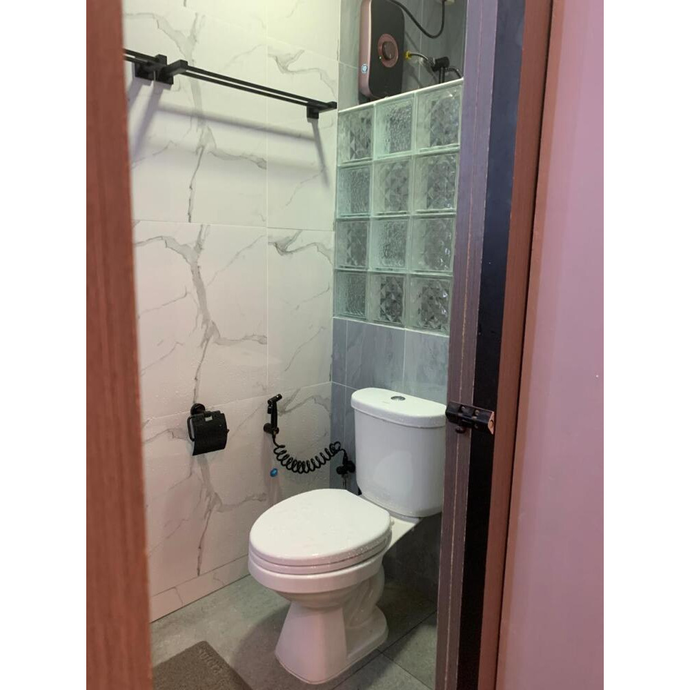 One Studio room with private enterance, 2nd floor in Henveyru, Male — Malé — Henveiru