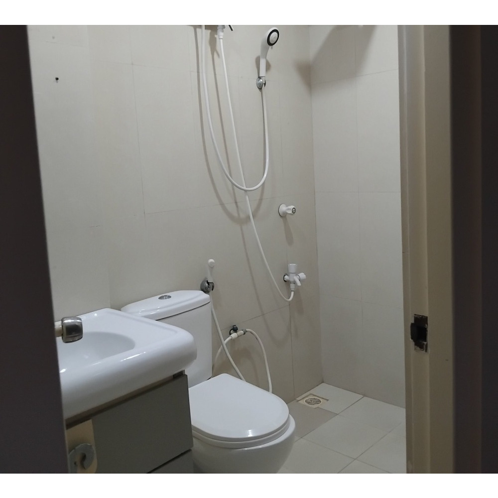 One Room From A Three Room Apartment — Malé — Maafannu