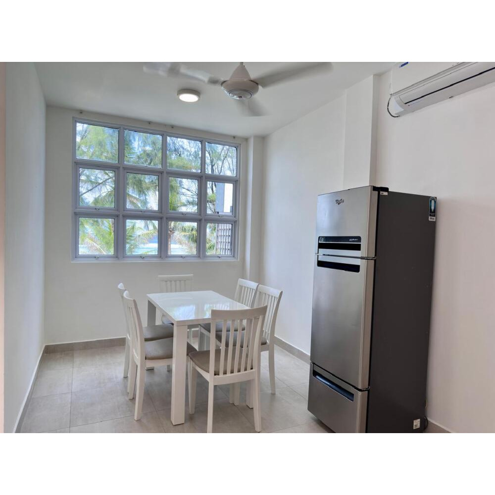 Beachfront 2+1 Bedroom Apartment - Fully Furnished - USD 2500 — Hulhumalé