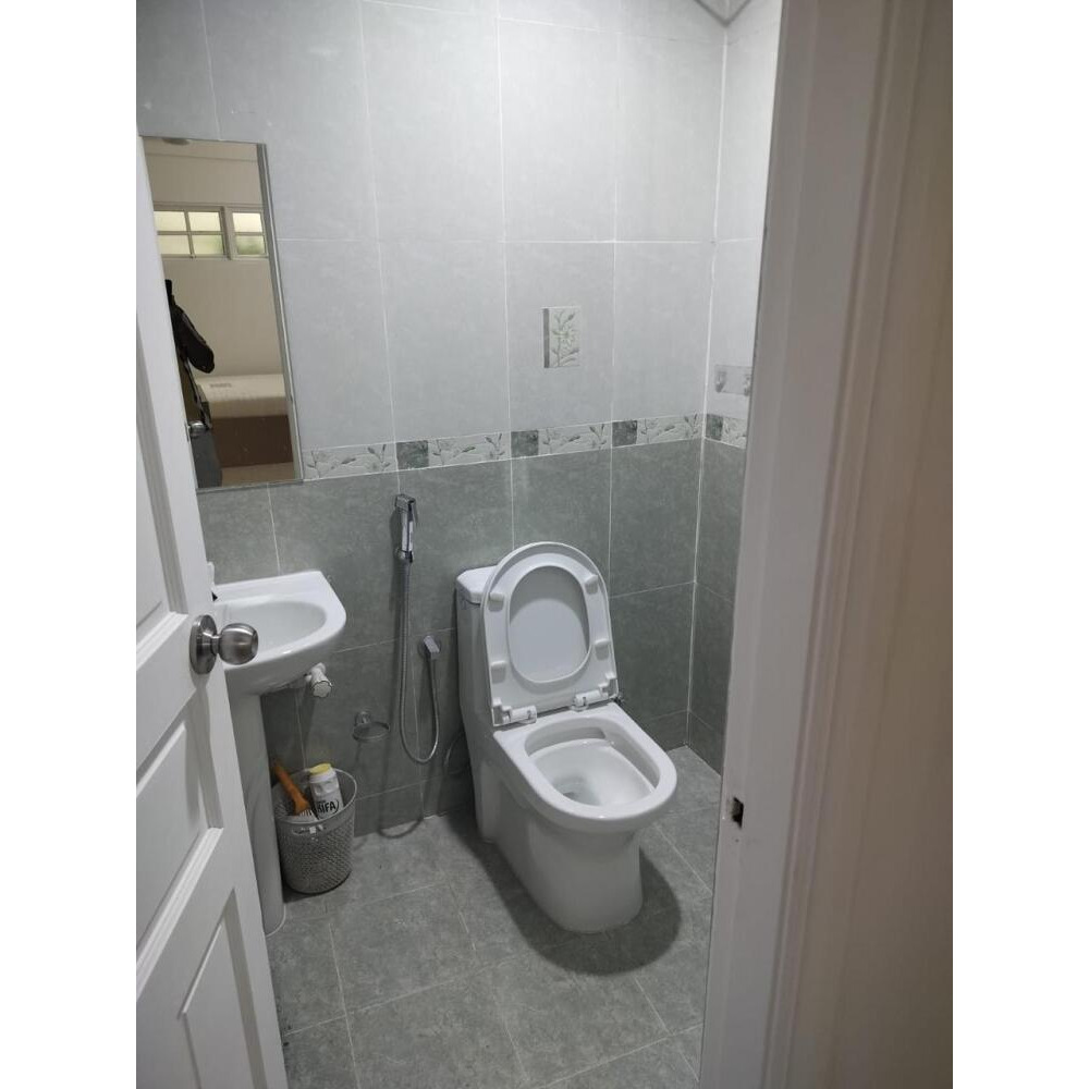 FULLY FURNISHED ONE ROOM APARTMENT AVAILABLE FOR 15,000/- PLS CALL!!! — Malé — Maafannu