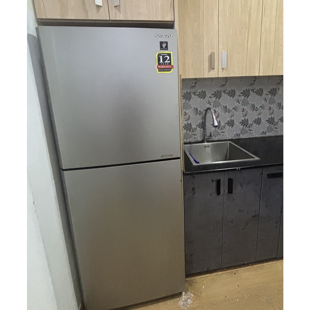 TWO PLUS ONE ( 3 Rooms apartment) modern apartment for rent — Henveiru
