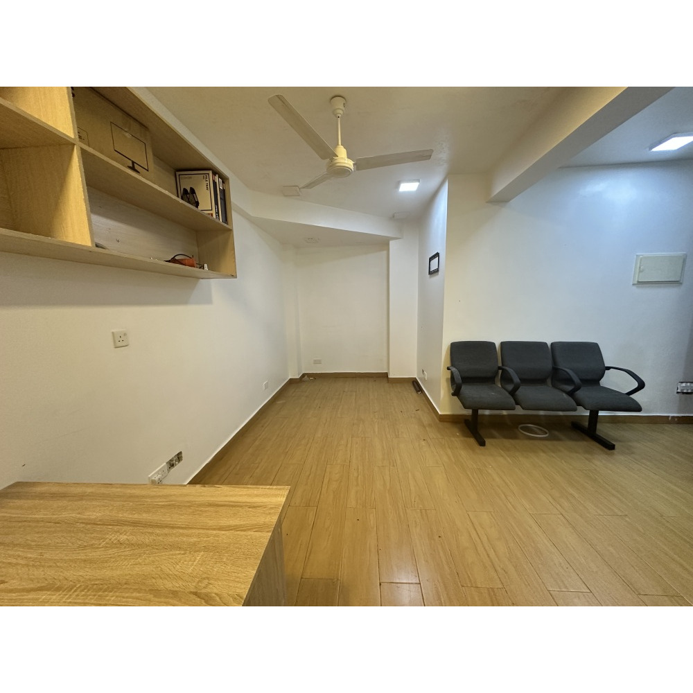 Office space for rent 9000 — Malé — Maafannu