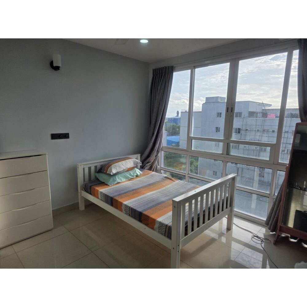 1 room from POLCO Tower. Hulhumale. — Hulhumalé