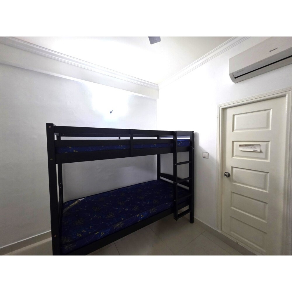 Accommodation for EXPAT WORKERS ( girls only ) 1slots left — Malé — Galolhu