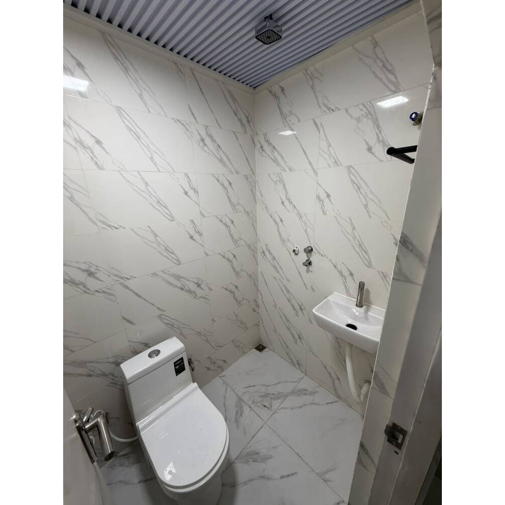 2 + 1 room Renovated Apartment for immediate rent - 1st Floor - No Lift — Malé — Maafannu