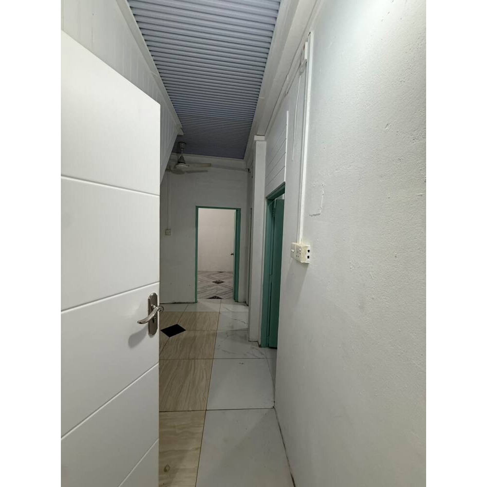 2 + 1 room Renovated Apartment for immediate rent - 1st Floor - No Lift — Malé — Maafannu
