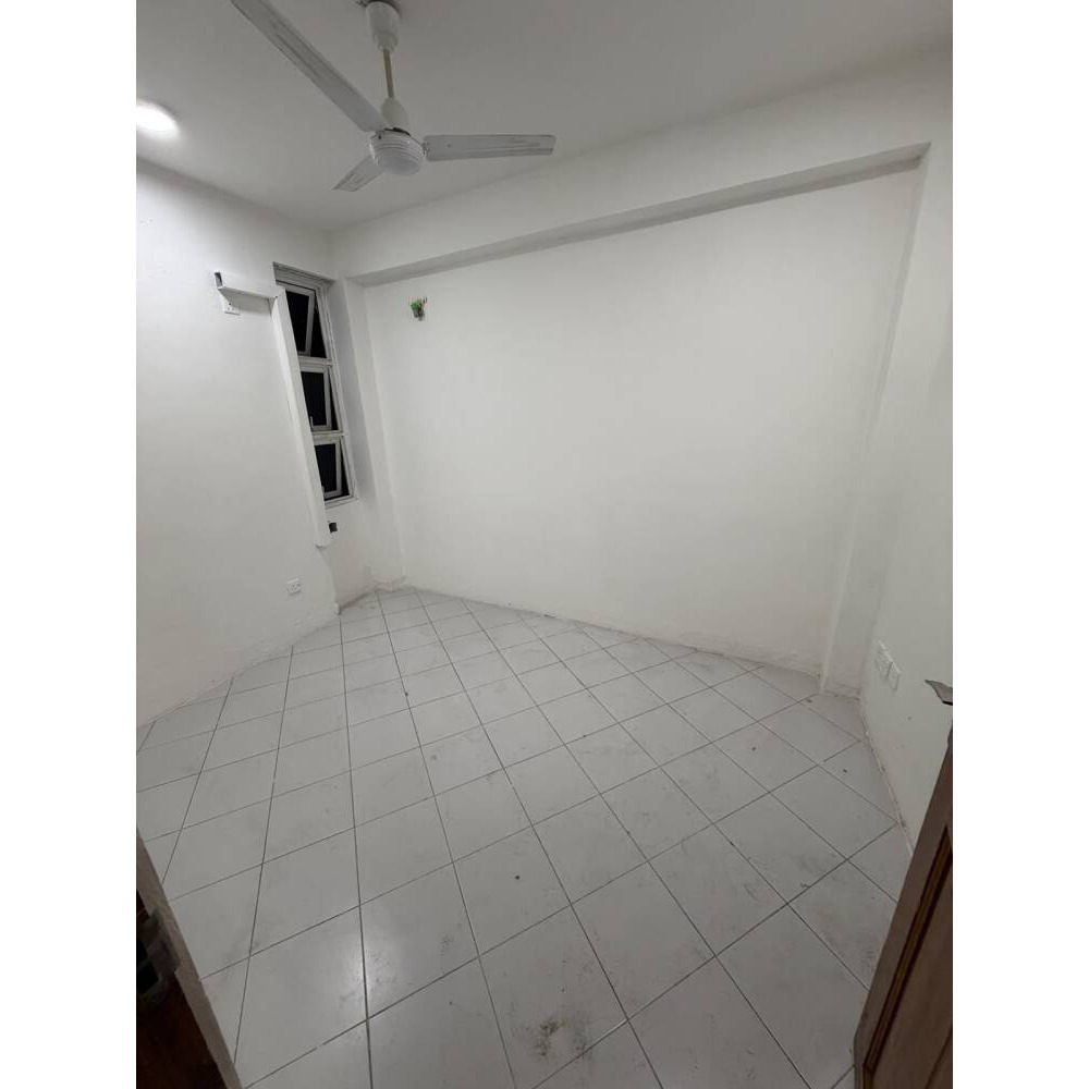 A 2-room apartment with attached toilet — Malé — Henveiru