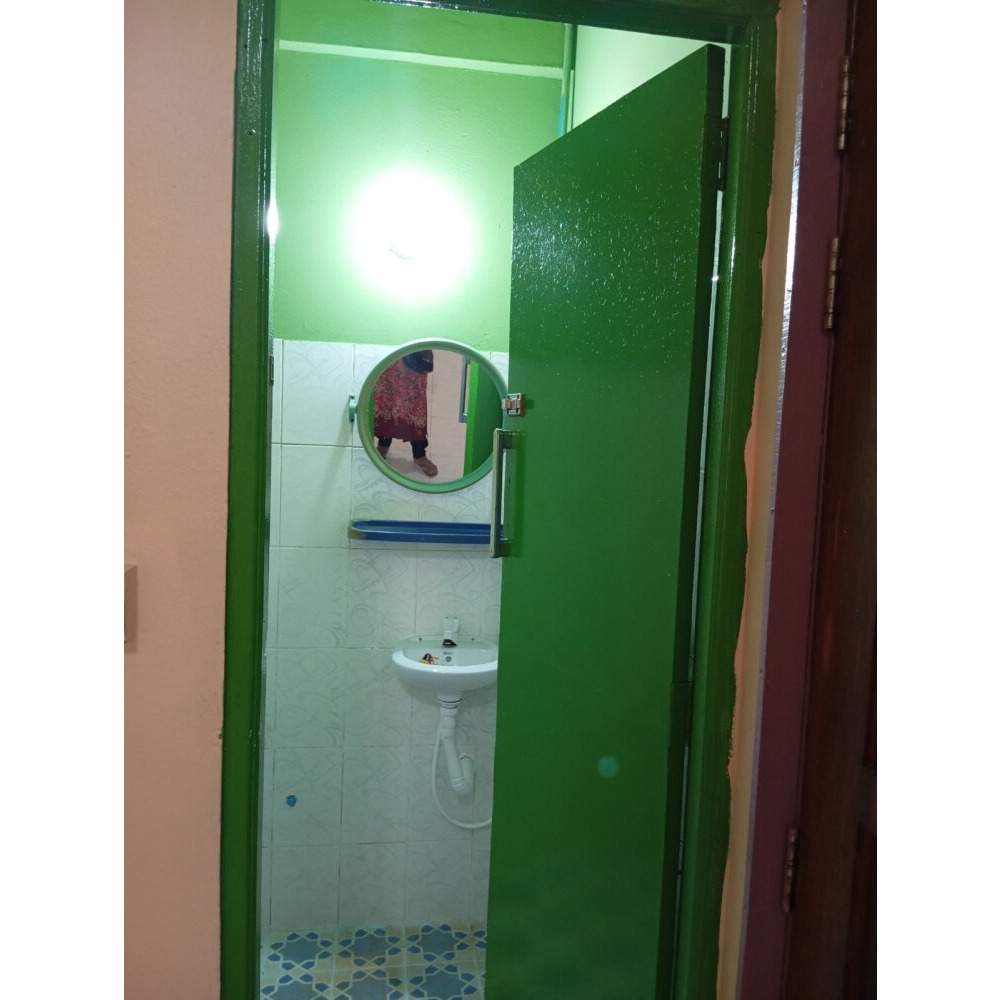 2 room apartment with attached toilet and separate kitchen (call ) — Malé — Galolhu