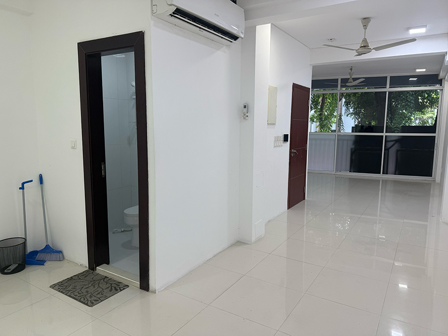 Office or Godown Space for Rent — Malé — Henveiru