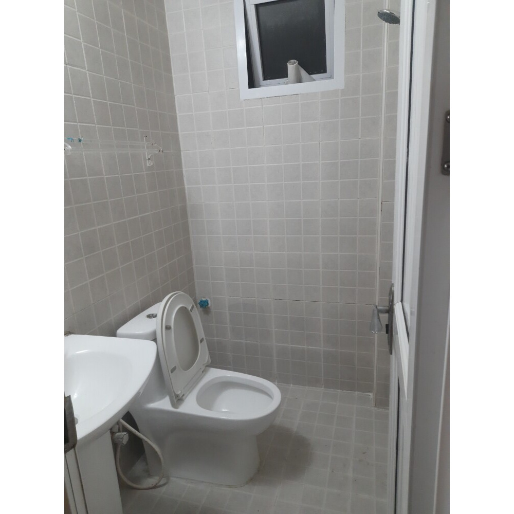One room rent from 3 rooms apartment Foreigner Two or Three person — Hulhumalé