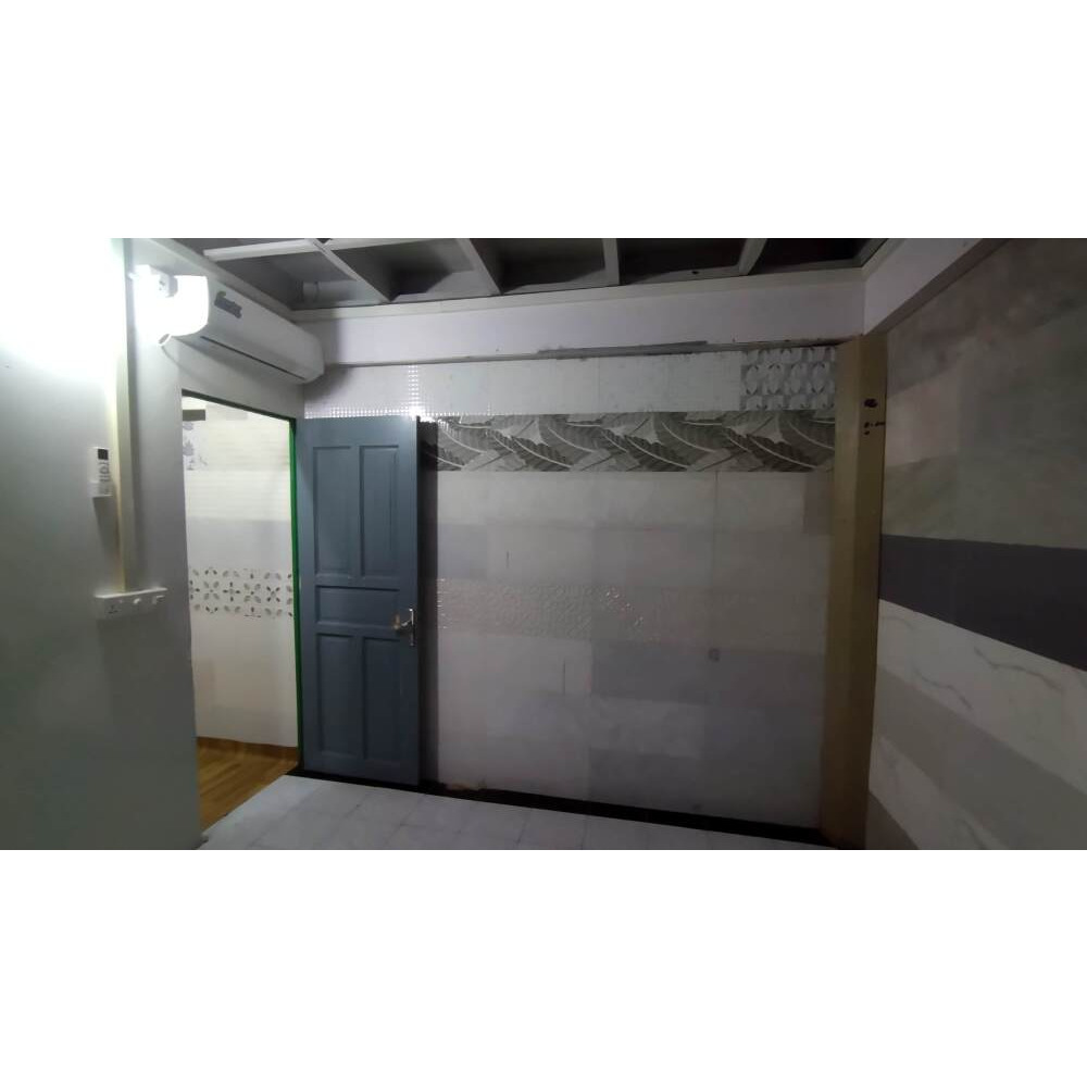 1 room apartment MVR 10000 (including electricity, water and unlimited Internet) — Malé — Maafannu