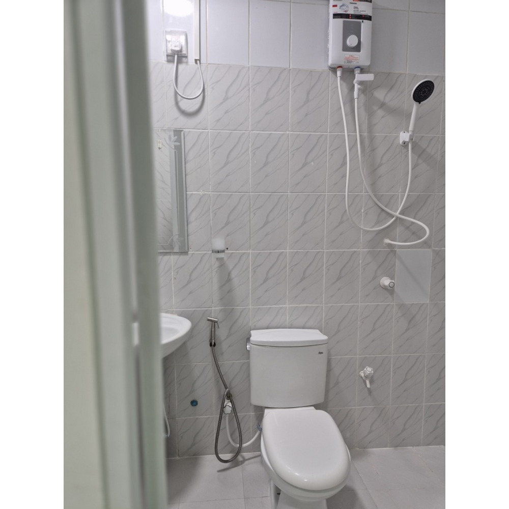Two room apartment for rent 16000/- (call: ) — Malé — Maafannu