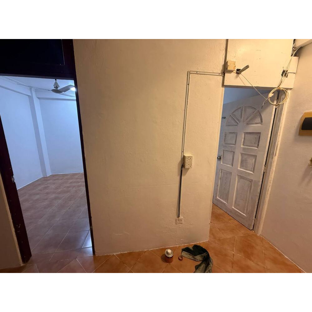 2 ROOM APARTMENT WITH 2 TOILETS AVAILABLE. — Malé — Maafannu