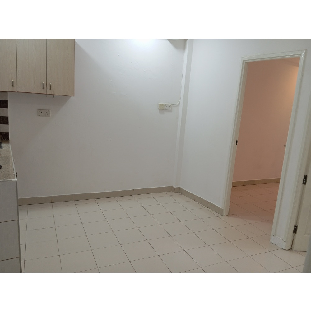 02 rooms (A/C) with attached toilets MVR 13,000 — Malé — Henveiru