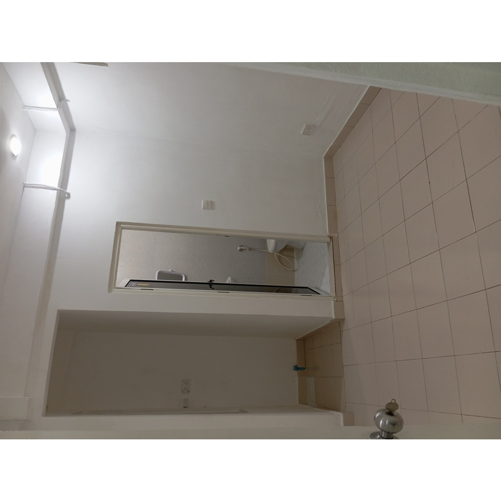 02 rooms (A/C) with attached toilets MVR 13,000 — Malé — Henveiru