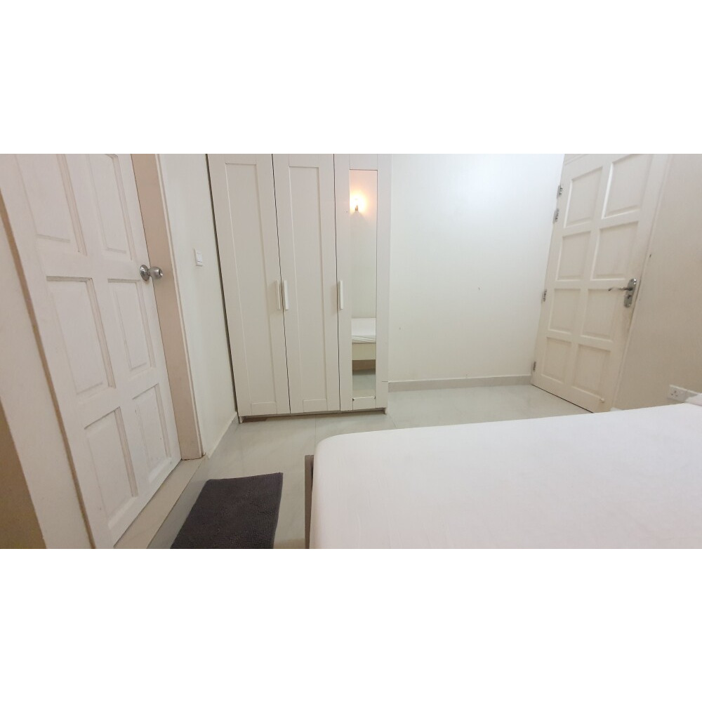 One Room (Clean & neat) from Two Room Apartment Safe & Secure + AC — Malé — Henveiru