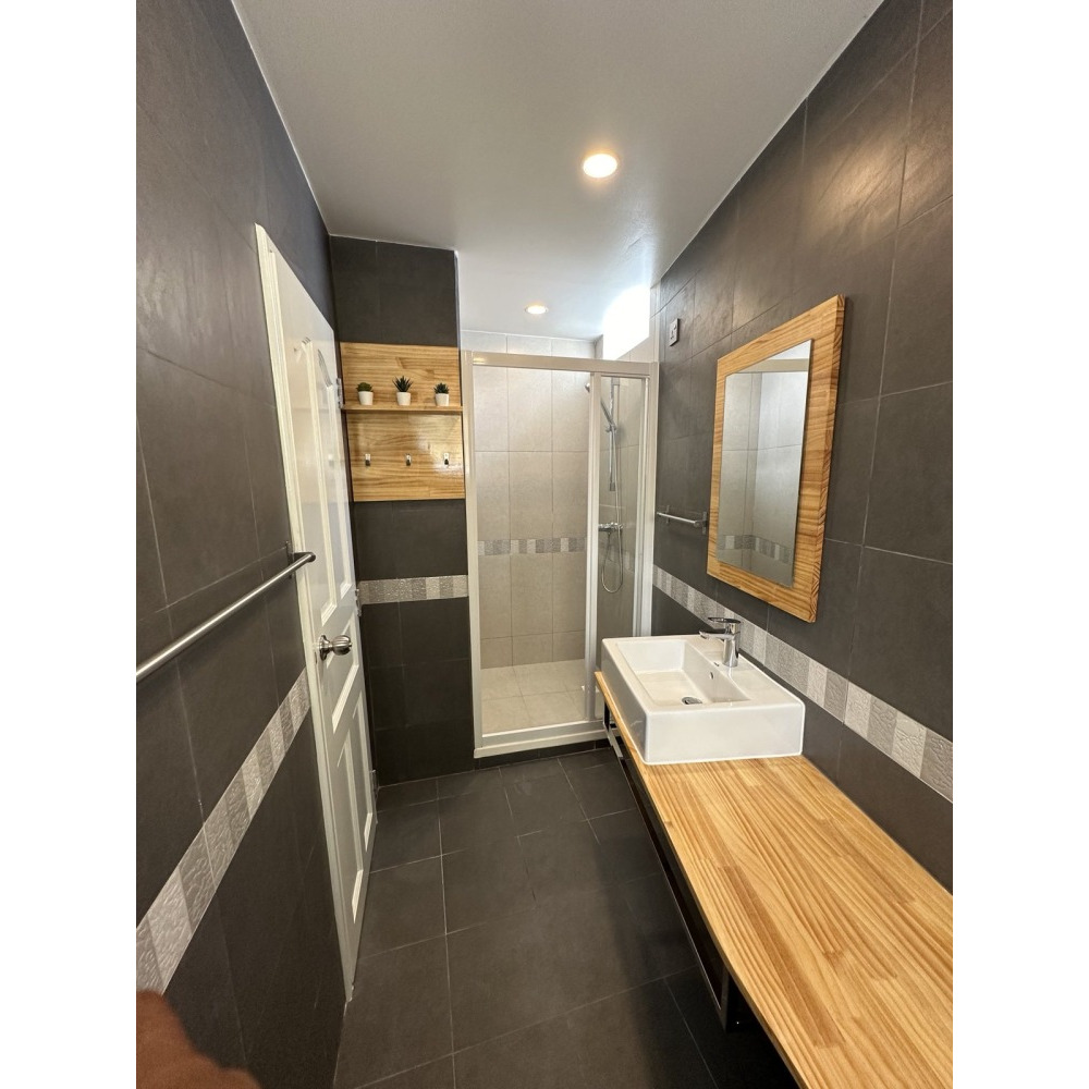 1 Room Spacious terrace apartment. — Malé — Henveiru