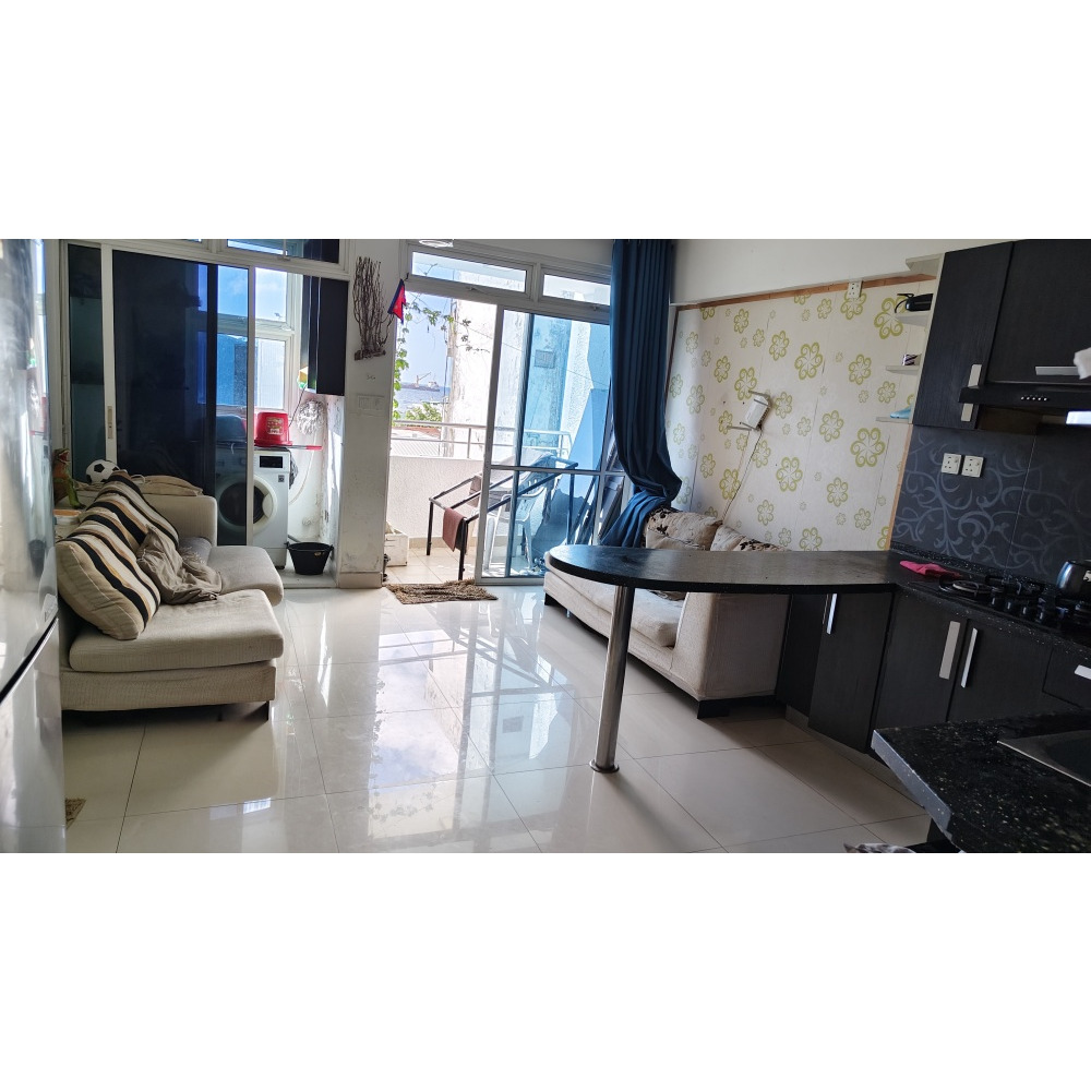 1 Room Available in a 2-Room Apartment — Malé — Maafannu
