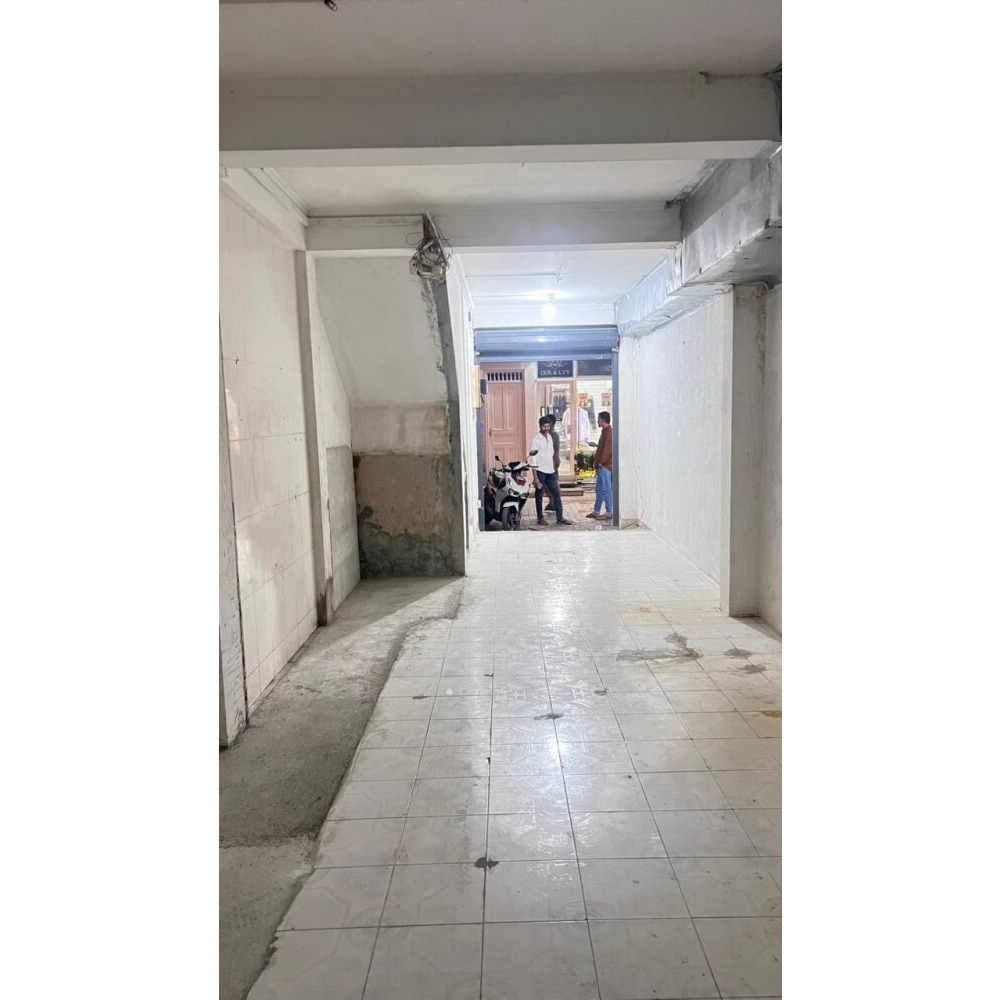 Spacious Godown / Storage Space for Rent on Dhoohimeri Magu (Easy Pickup Access) — Malé — Galolhu
