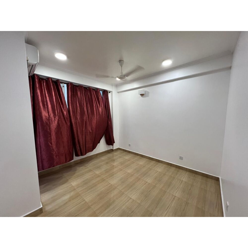 Renovated 1 bedroom apartment with AC in living room & bedroom + Water heater — Malé — Maafannu