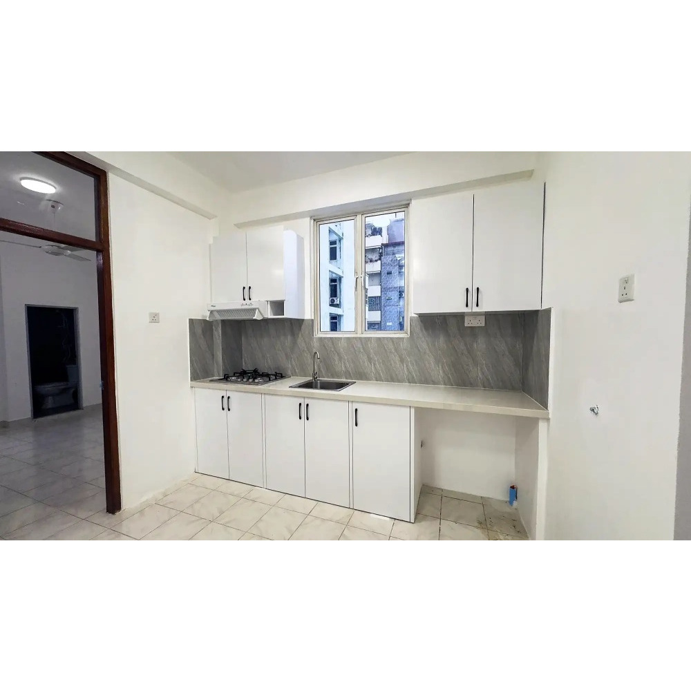 Unfurnished 3 bedroom apartment, Gandhakoalhi Magu, 3rd FL, Male' (NO LIFT) — Malé — Maafannu