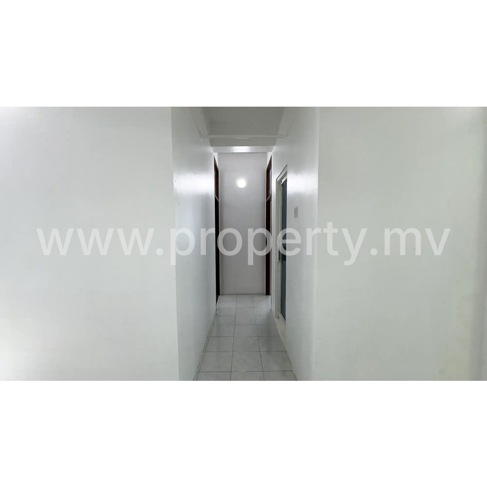 Unfurnished 2 bedroom apartment in Gandhakoalhi Magu, 2nd FL, Male' (No Lift) — Malé — Maafannu