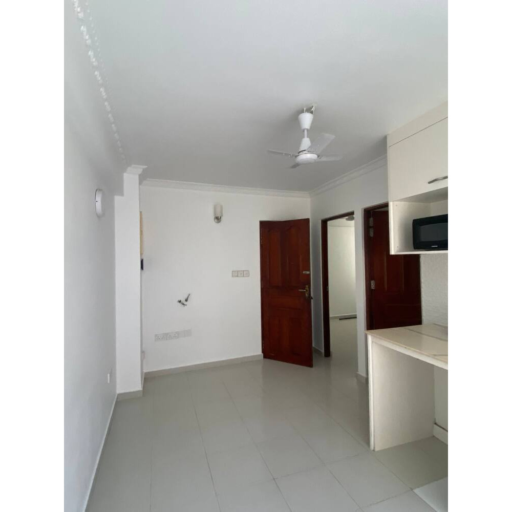 2 Room with 2 toilets attached Apartment for rent(4th Floor no lift) — Malé — Henveiru