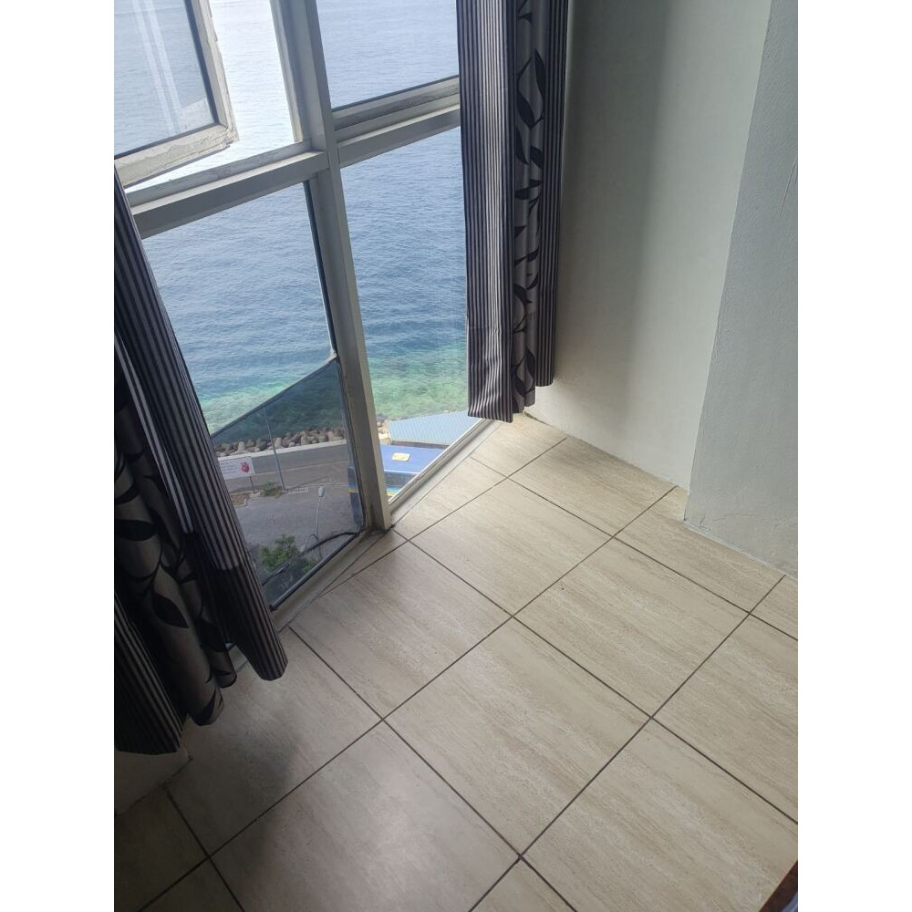 One Room from a three room apartment — Malé — Maafannu