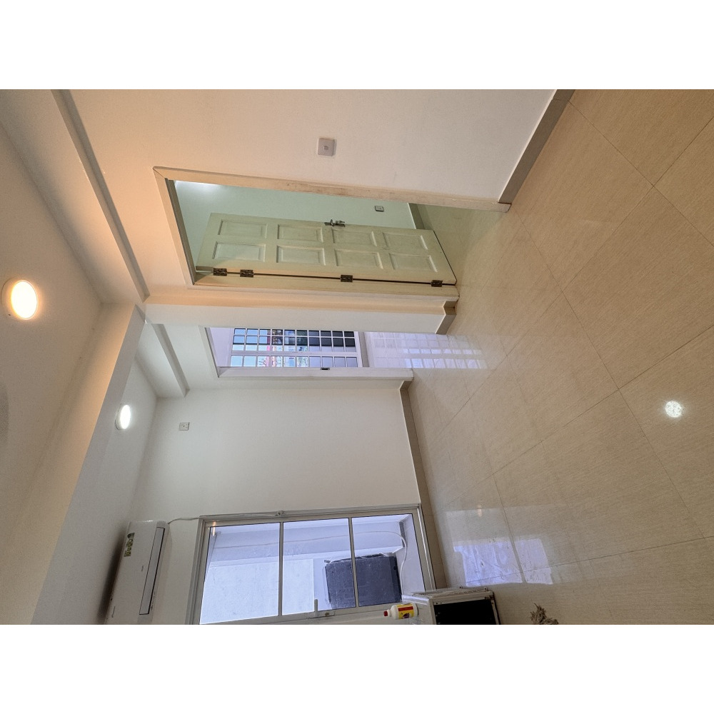 1 room from a 2 room apartment fully furnished 8500 RF — Vilingili