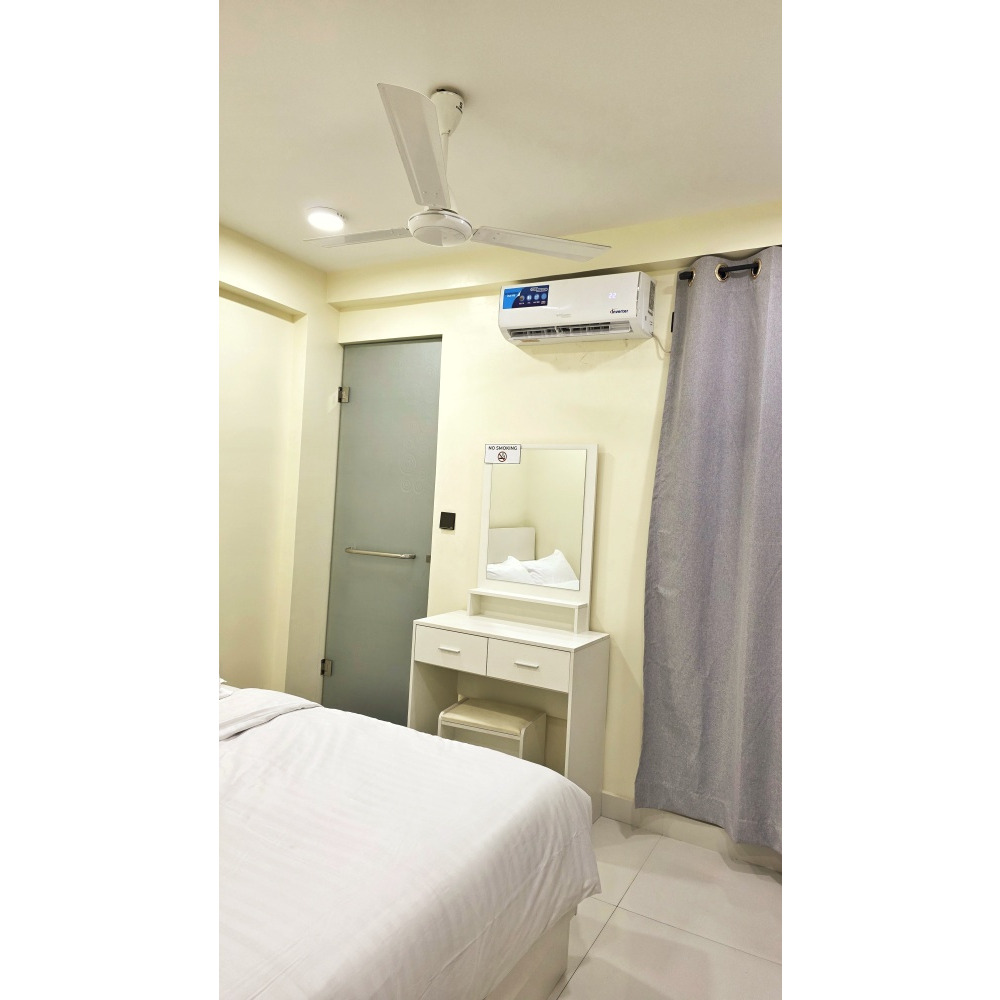 1 room with kichen and private terance available for daily rent — Malé — Maafannu
