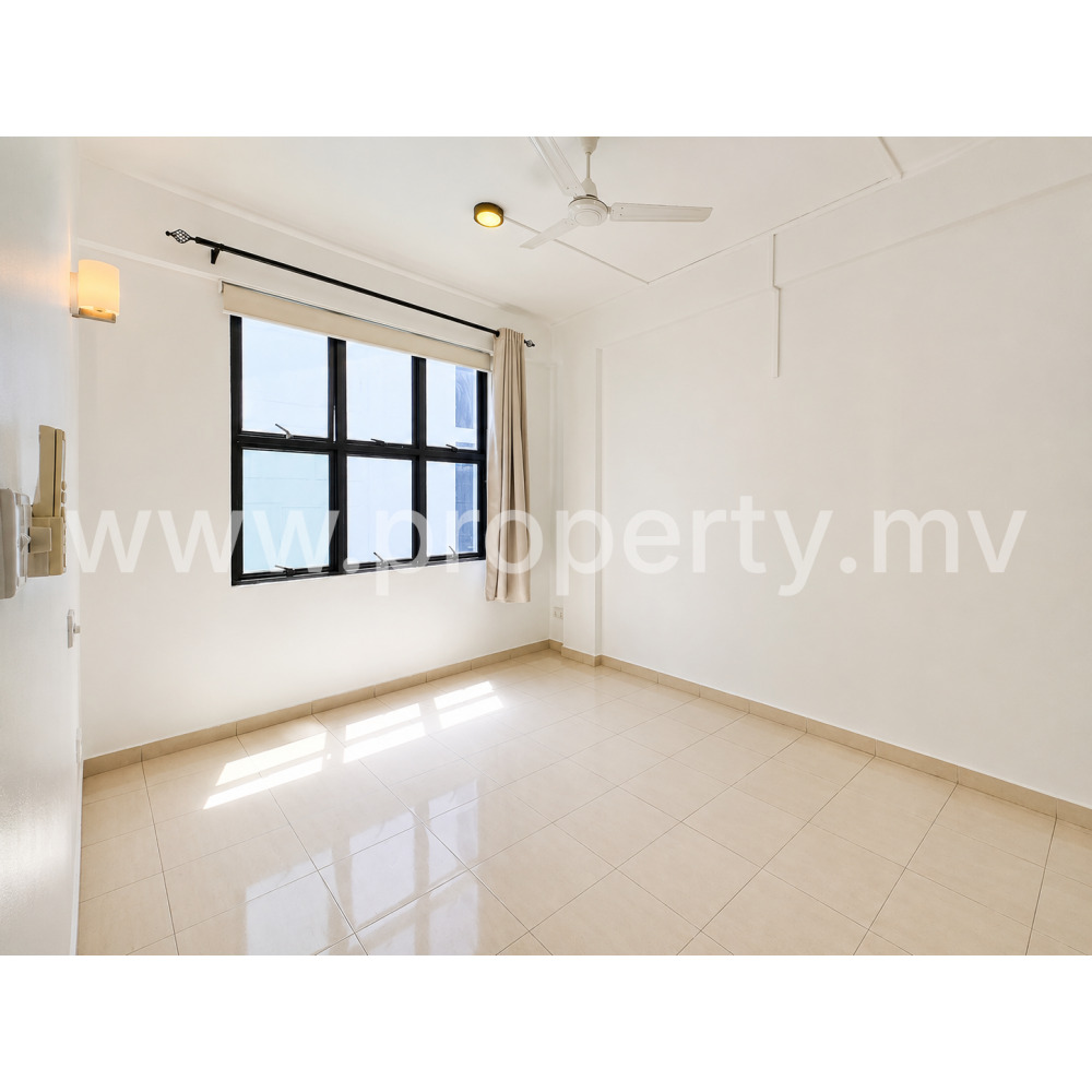 Unfurnished 2 bedroom + 1 store room, Sandhubarakaa Goalhi, 4th FL, Male' — Malé — Henveiru