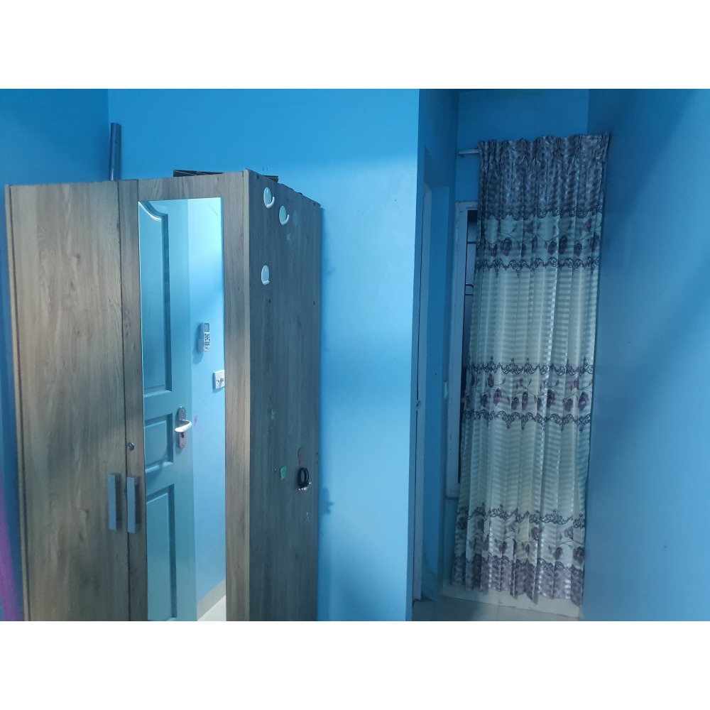 1 room available for rent from 2 room apartment 7000/- For more information pl — Malé — Henveiru