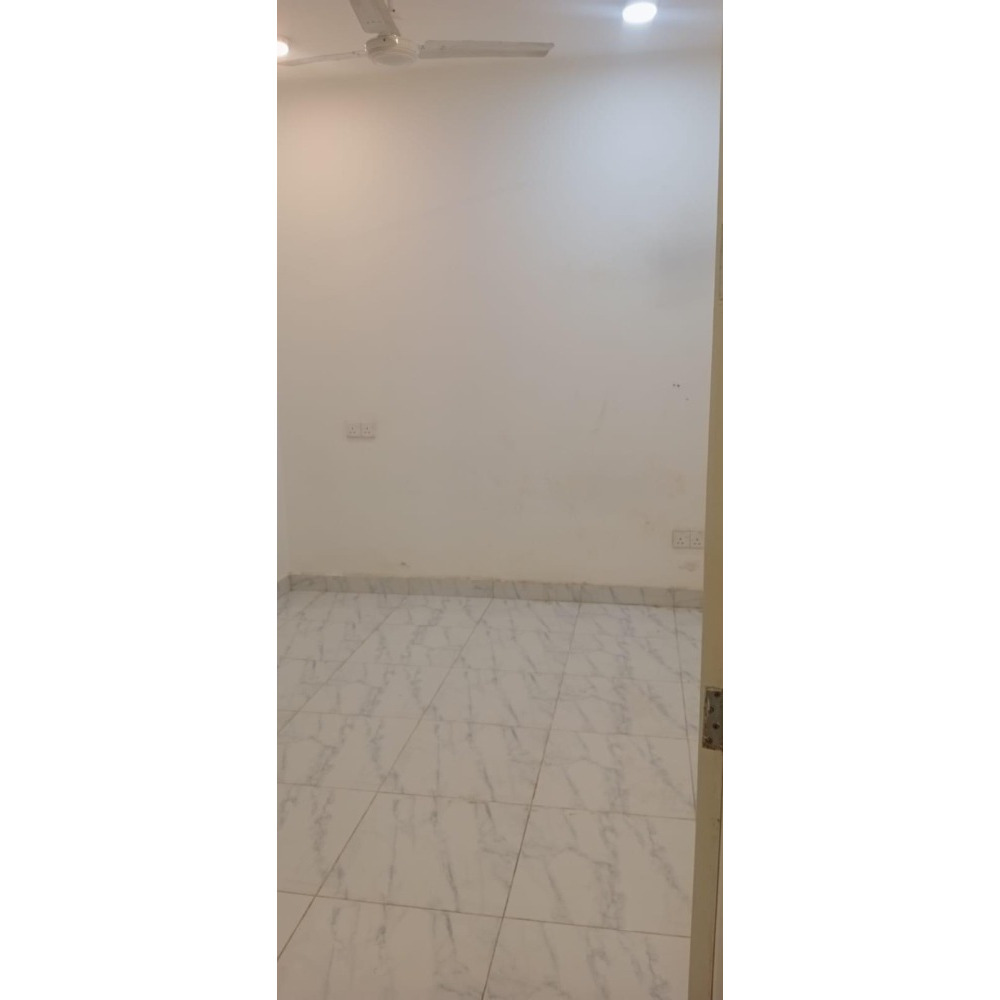 2 room apartment for 18000 — Malé — Maafannu