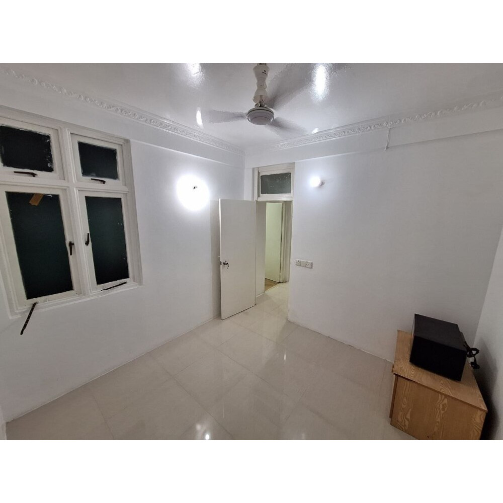 4 Room apartment with big balcony near IMC and Vital Care clinic. — Malé — Galolhu