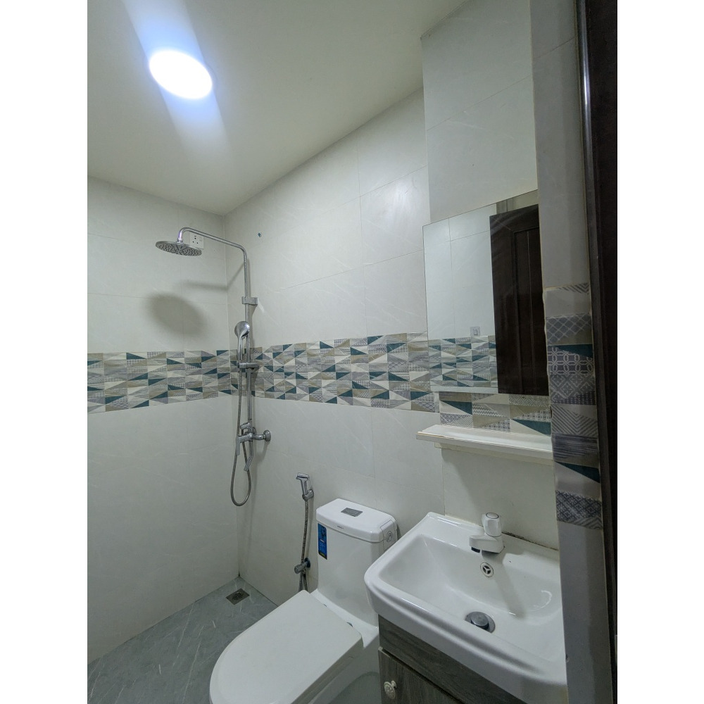 One room for rent ( separate entrance) 6800 — Malé — Henveiru