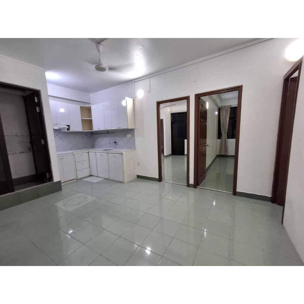 3 Bedroom | 2 Attached Toilet | Balcony, Kitchen | 3rd floor, no lift — Malé — Machchangolhi
