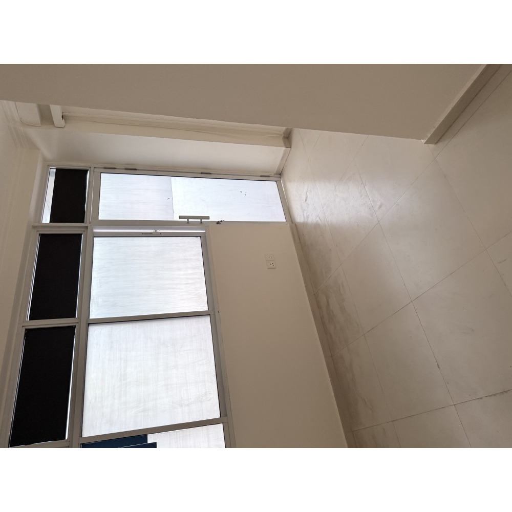 02 room apartment with toilet — Malé — Maafannu