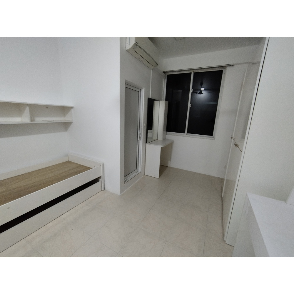 3+3 Apartment for rent in Henveyru (Male' Green Zone Area) — Malé — Henveiru