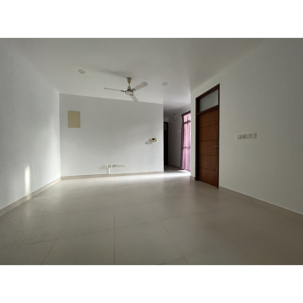 2 Room Apartment for rent, unfurnished — Malé — Maafannu