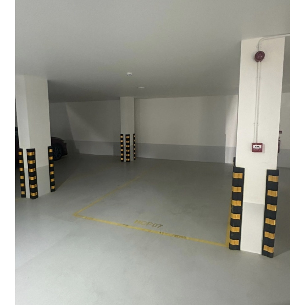 Car parking space - Hulhumale — Hulhumalé