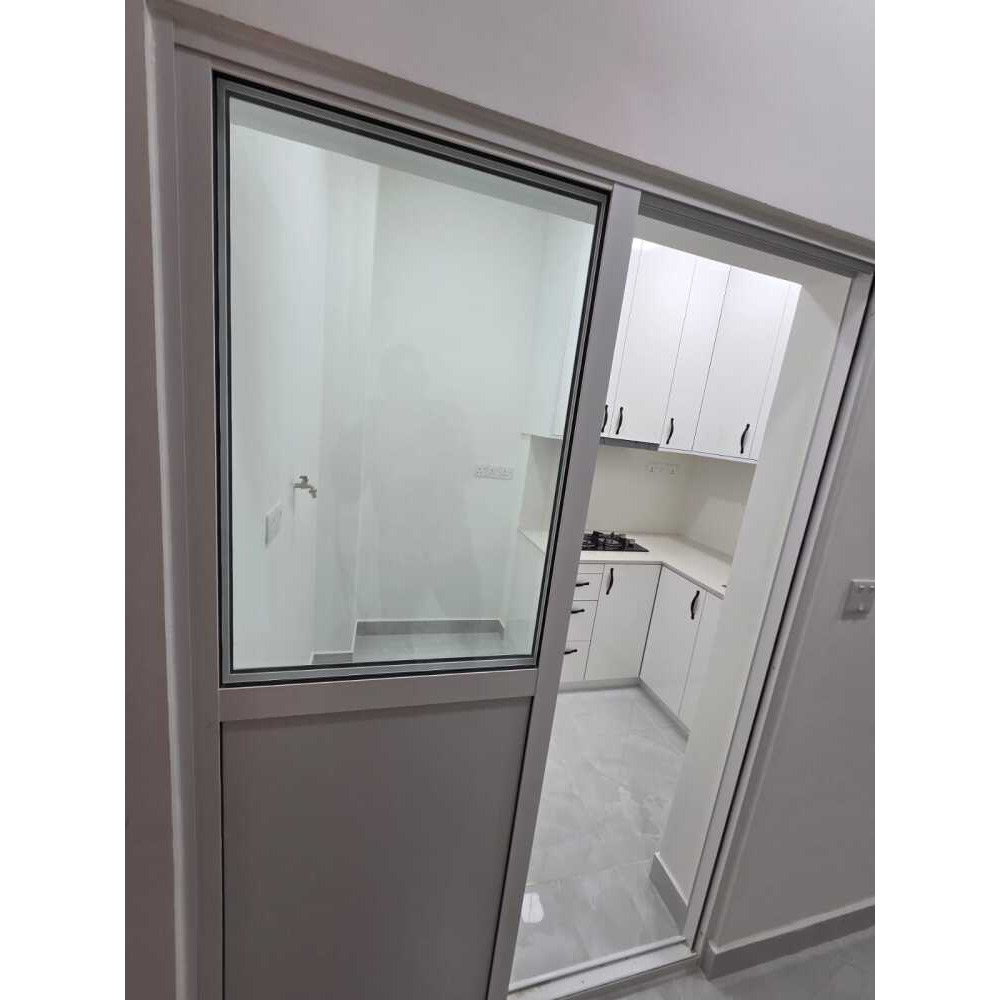 Beautifully renovated 3-storey house for Rent — Malé — Henveiru