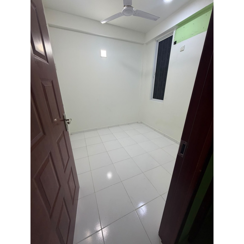 3 room apartment for rent near maaveyomagu pls call — Malé — Maafannu