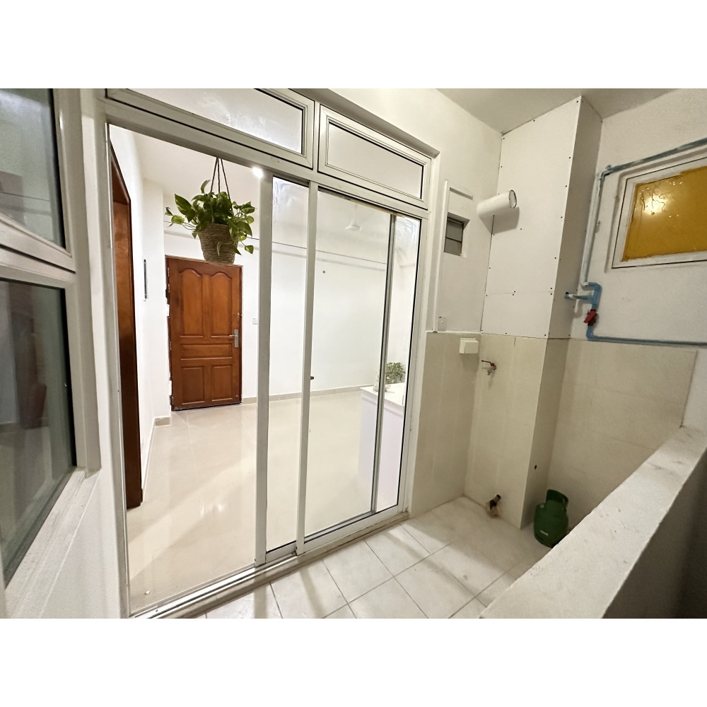 Spacious 1 Room Apartment — Malé — Galolhu