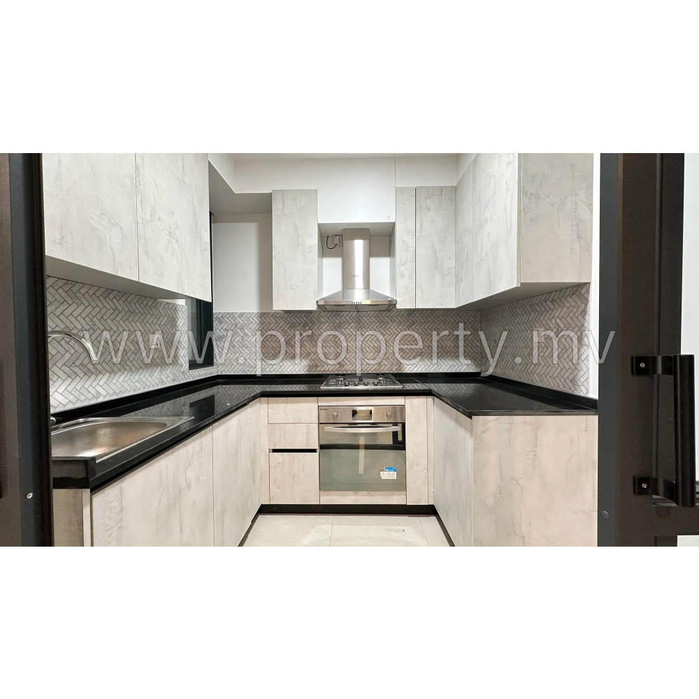Unfurnished 3 bedroom apartment, Fiyaathoshi Magu, 5th FL, Maafannu, Male' — Malé — Maafannu