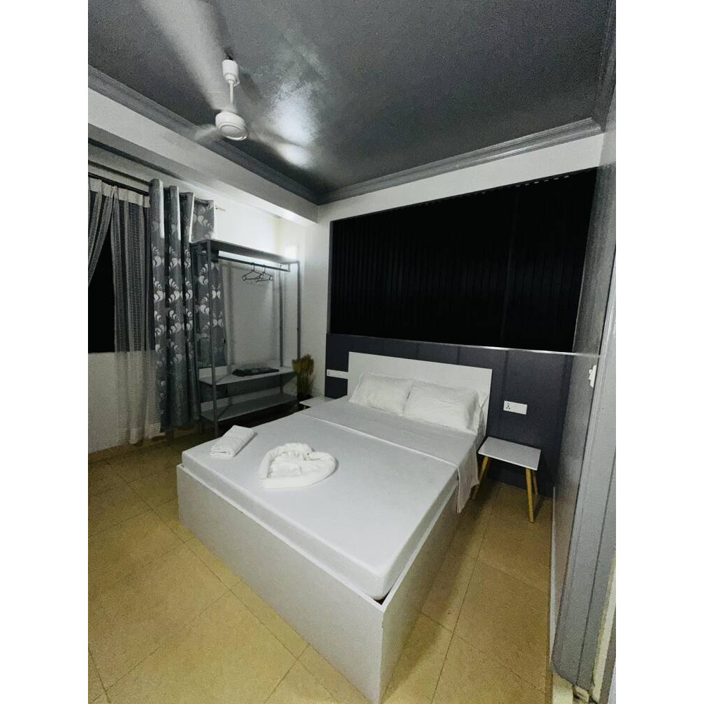 Room for daily rent male Chaandheene magu Near Add- On- Store — Malé — Machchangolhi