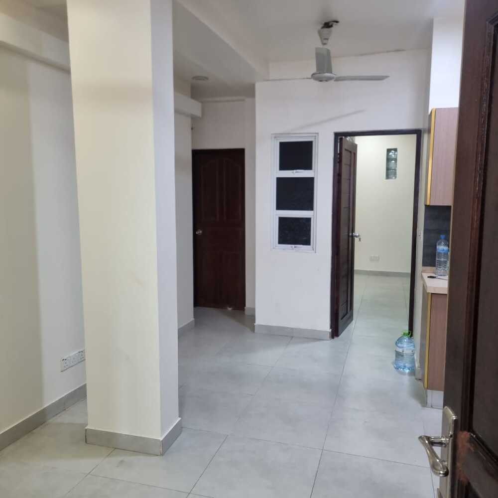 2 Room apartment for rent available from Henveyru 1st floor — Malé — Maafannu