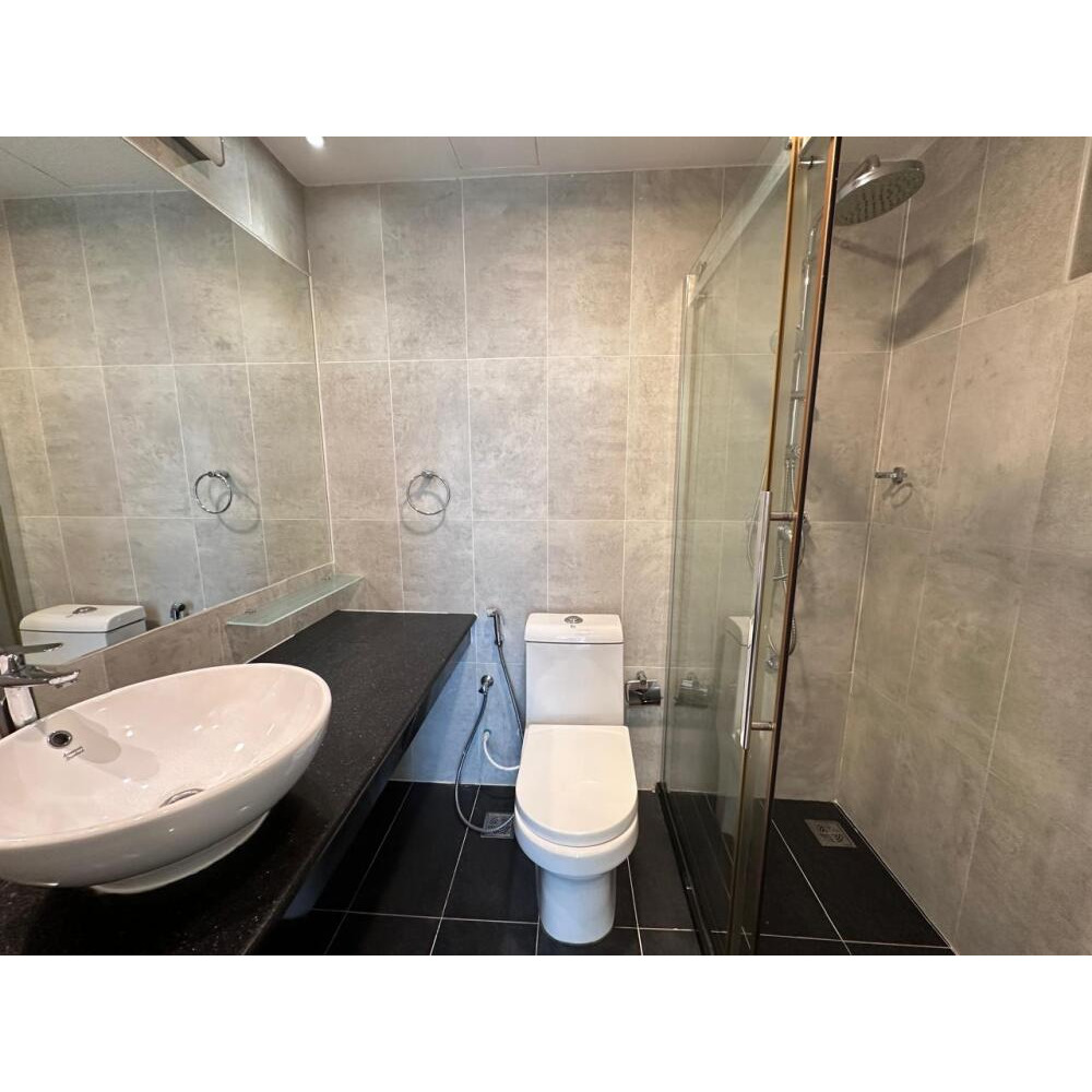 1 Bedroom Spacious Luxury Apartment - Fully Furnished - USD 1200 — Malé — Machchangolhi
