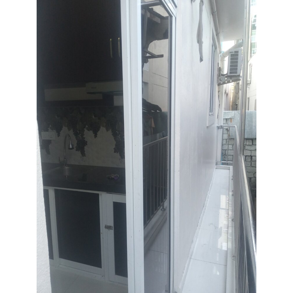 Ventilated 1 Rm Aptmnt, AC Rm, Hot Water, Balcony, Card Lock & Cameras — Malé — Machchangolhi